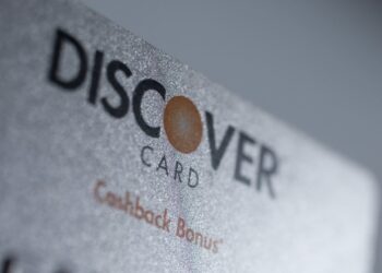 LCID, DFS, PPG y más