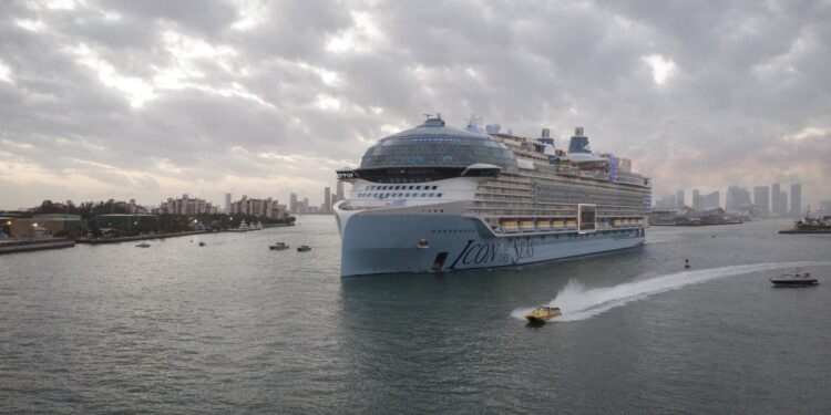 Las líneas de cruceros ‘tienen un momento’ como alternativa más barata a los hoteles