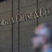 Acciones que realizan los mayores movimientos antes de la comercialización: Wells Fargo, JPMorgan, Tesla, Stellantis y más