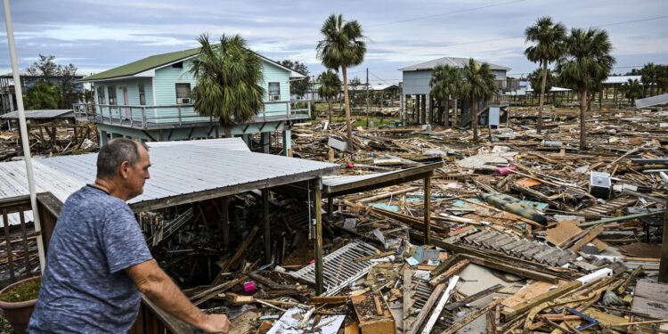 Cómo presentar un reclamo de seguro de vivienda después del huracán Helene, Milton