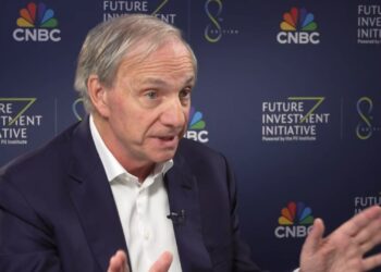 Ray Dalio preocupado por la situación postelectoral en Estados Unidos: “Ambos candidatos me preocupan”