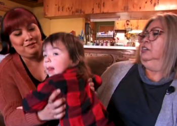 La difícil economía y la soledad obligan a algunos jubilados a mudarse con su familia