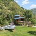 Un paraíso en una casa en el árbol de 25 acres con habitación propia para huéspedes en avión llega al mercado