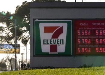 7-Eleven cerrará más de 400 ubicaciones de “bajo rendimiento” en América del Norte