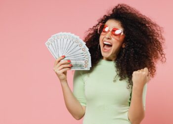 Cómo ahorrar $5000 en 3 meses: 7 pasos comprobados para ahorrar rápidamente