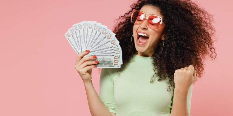 Cómo ahorrar $5000 en 3 meses: 7 pasos comprobados para ahorrar rápidamente