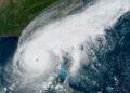 Hasta 700.000 hogares de Florida en riesgo de sufrir daños por marejada ciclónica a causa del huracán Milton