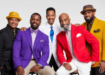 La colección de Macy’s rinde homenaje a los Nueve Divinos │ DiversityComm