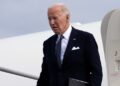 Biden: Los trabajadores portuarios en huelga deberían ver un ‘aumento significativo’ en los salarios