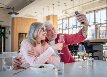 HISA versus bonos y GIC: ¿Dónde deberían guardar su efectivo los canadienses?