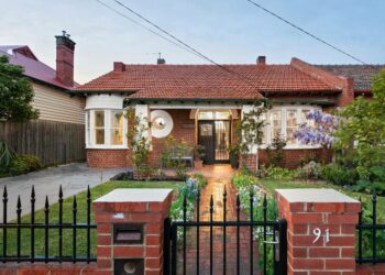 Encantadora casa de época de Coburg se vende por 1,28 millones de dólares en medio de fuertes ofertas