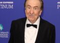 Eric Idle, de Monty Python, dice que sigue trabajando a los 80 años por motivos económicos: “No es fácil a esta edad”