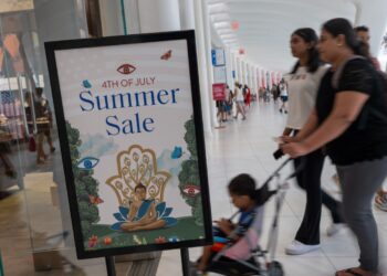 La economía estadounidense está creciendo sólidamente. He aquí por qué: NPR