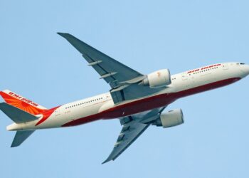 Falsas amenazas de bomba contra aerolíneas indias interrumpen los vuelos: NPR