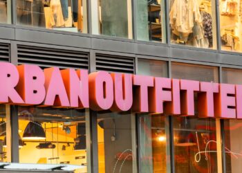 DELL, MSTR, URBN y más