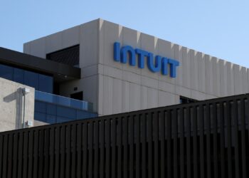 GAP, NTAP, INTU y más