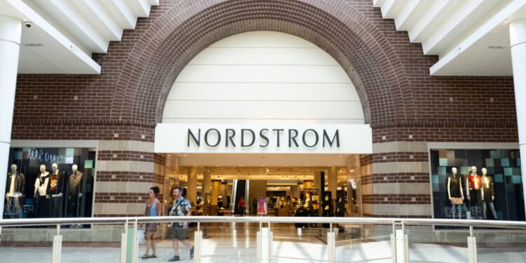 JWN, DELL, SEDG y más