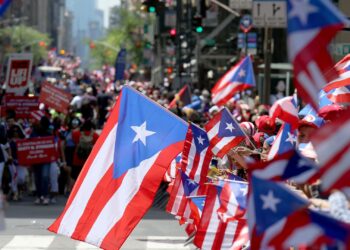He aquí por qué los adultos jóvenes en Puerto Rico tienen dificultades financieras