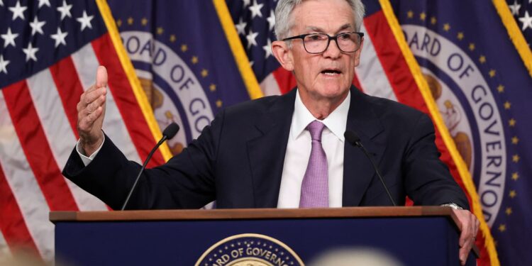 Es probable que la Fed vuelva a recortar las tasas el jueves. Todo lo que necesitas saber