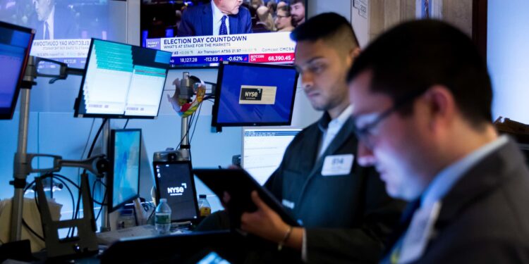 Lo que suele hacer el mercado de valores después de las elecciones estadounidenses