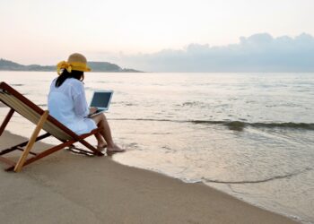Cómo el trabajo remoto puede ayudarte a viajar en estas fiestas