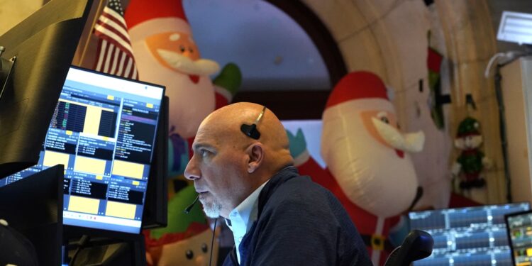 Estos ETF pueden resultar una forma cautelosa de apostar por las ganancias del mercado en 2025