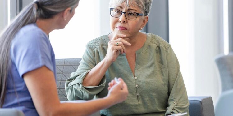 Las primas de Medicare para 2025 aumentan un 5,9%, aumentan otros costos de bolsillo