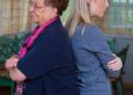 Establecer límites con padres mayores: cuidar sin perderse