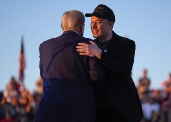 Elon Musk y Ramaswamy consiguen puestos administrativos en Trump