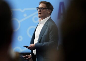 Cubano insinúa que la amenaza arancelaria de Trump tiene un impacto negativo “ahora mismo”