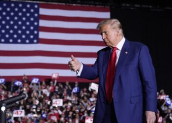 Trump critica a Harris por el “peor informe sobre empleo en la historia de nuestro país”