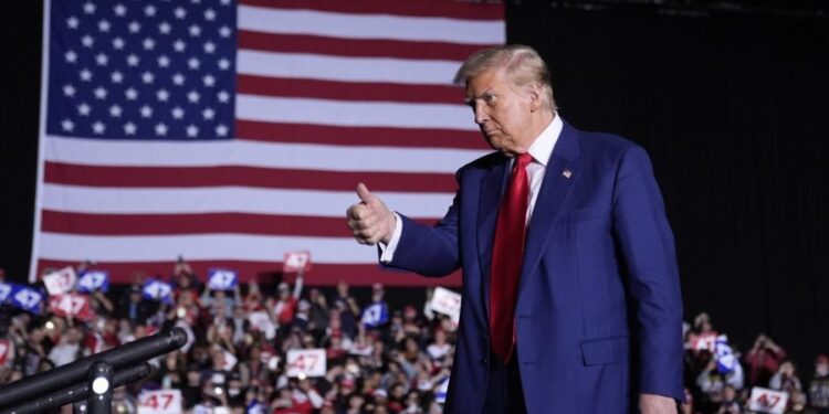 Trump critica a Harris por el “peor informe sobre empleo en la historia de nuestro país”