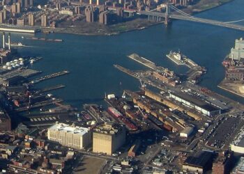 Cresa organiza renovación por 10 años para programa HOPE sin fines de lucro