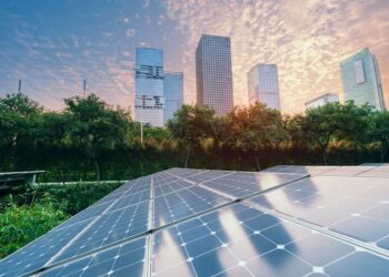 Tres formas de maximizar el ROI de las inversiones solares en bienes raíces comerciales