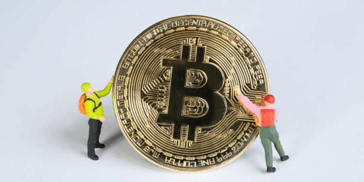 Bitcoin se acerca a los 100.000 dólares mientras continúa el repunte postelectoral