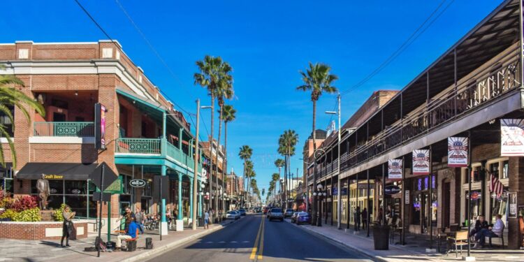 20 ciudades que experimentan un aumento en nuevas aplicaciones comerciales