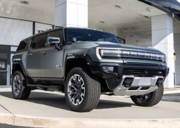 Costco ofrece $1,000 de descuento en vehículos eléctricos Hummer ahora mismo