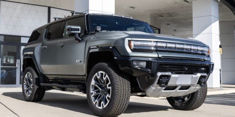 Costco ofrece $1,000 de descuento en vehículos eléctricos Hummer ahora mismo