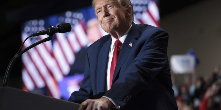 Aquí hay cinco formas en que Trump podría impactar la economía: NPR