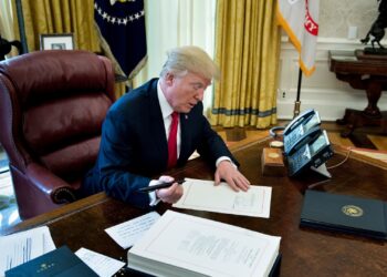 Aquí hay lecciones clave de los recortes de impuestos de Trump de 2017 en medio de la incertidumbre