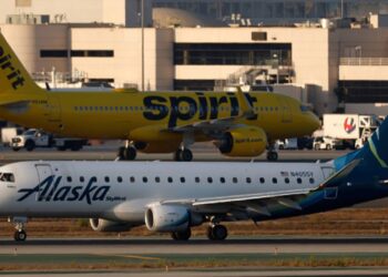 Acciones que realizan los mayores movimientos antes de la comercialización: ORCL, ALK, MDB, HQY