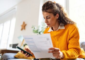 Aquí le mostramos cómo pagar los impuestos sobre su conversión a Roth IRA, dicen los asesores