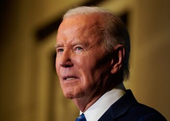Planes de condonación de préstamos estudiantiles retirados por la administración de Biden