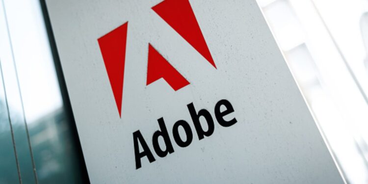 Acciones que realizan los mayores movimientos fuera de horario: ADBE, CHWY, OXM