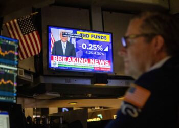 El indicador del miedo de Wall Street, el VIX, experimentó el miércoles el segundo mayor aumento de su historia.