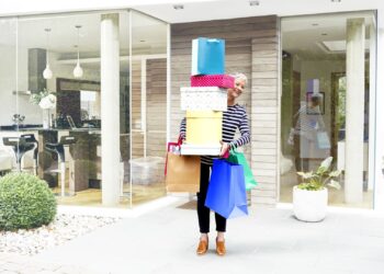 Estos son los pasos que puede seguir para evitar gastar de más en la próxima temporada navideña