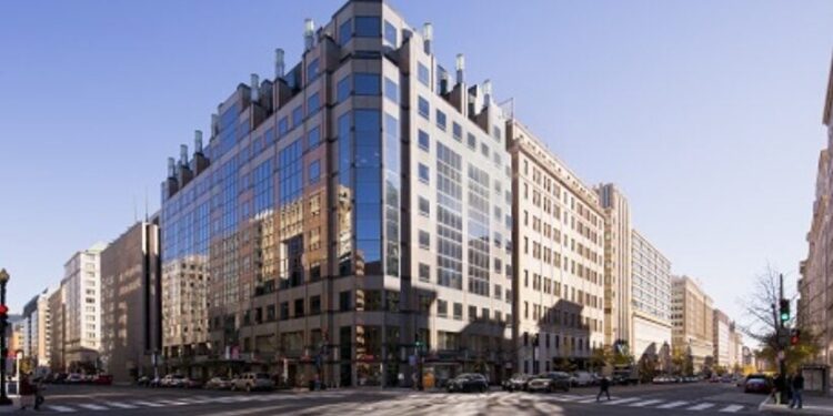 Equity Commonwealth vende edificio de oficinas en DC por 27,5 millones de dólares