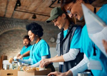 Aprender las mejores formas de donar ayuda a sus causas y a usted
