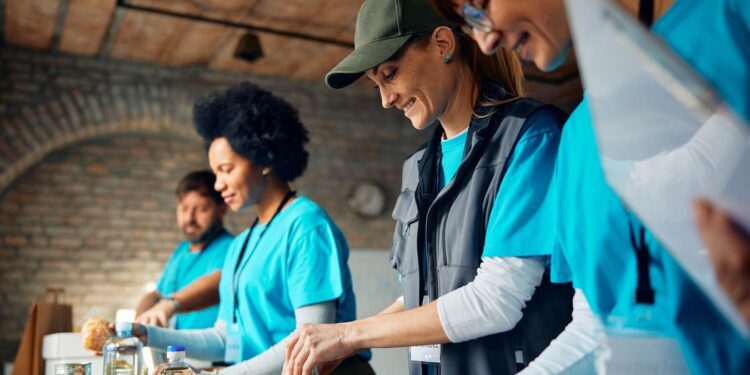 Aprender las mejores formas de donar ayuda a sus causas y a usted