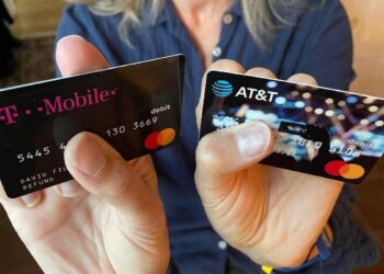 Cómo funcionan las tarjetas de débito de reembolso y cómo evitar sus trampas